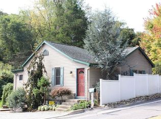 6645 Library Rd, South Park, PA 15129