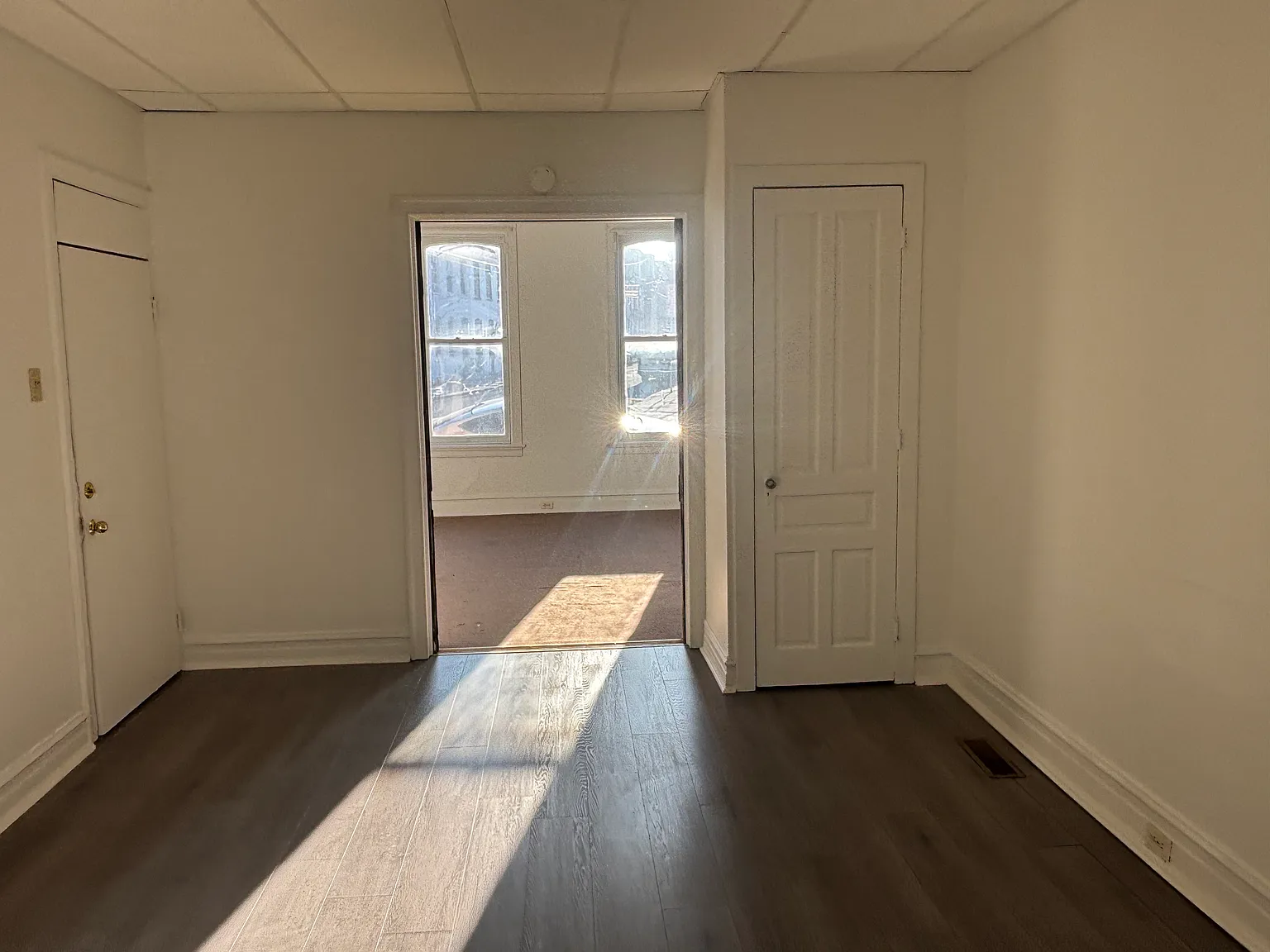 1 bed, $995 — Photo 3