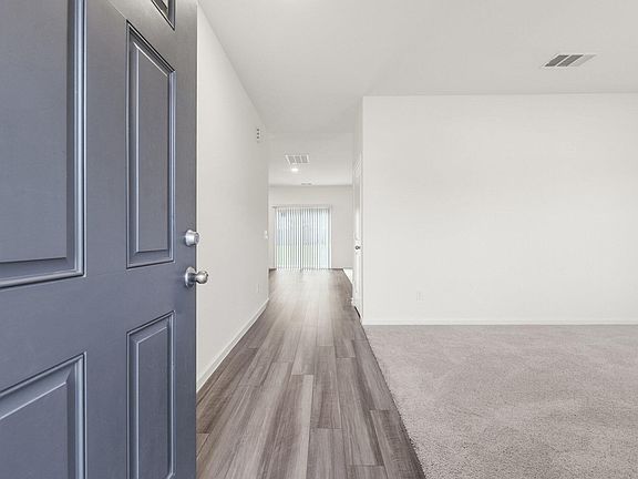 3rd image of 3603 Admiralty Dr