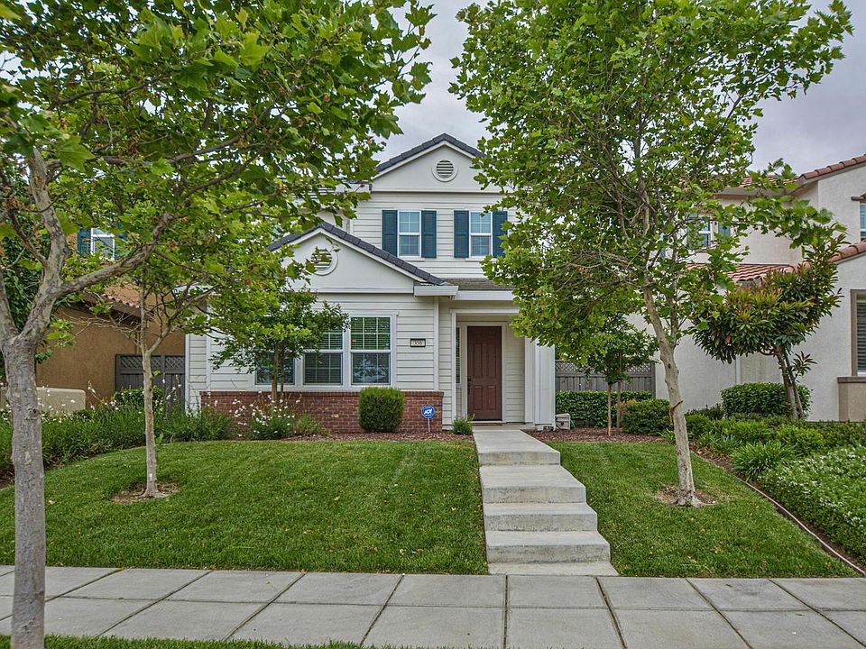 1st image of 356 W Questa Trl