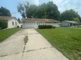 110 N Tyrone Dr, Muncie, IN 47304