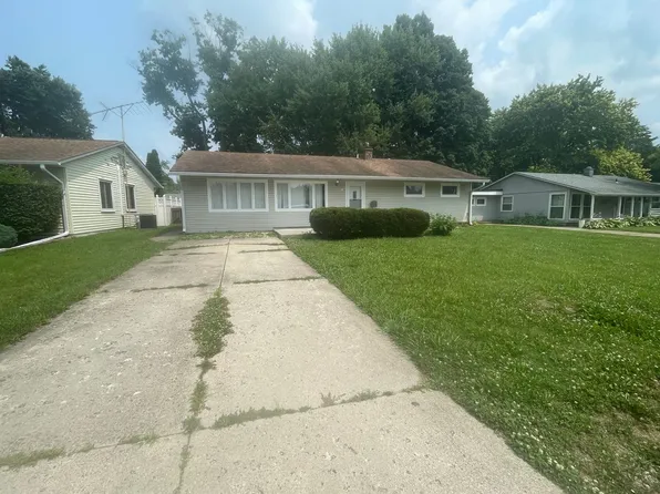 110 N Tyrone Dr, Muncie, IN 47304