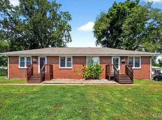 3868 Western Ave, Alton, IL 62002