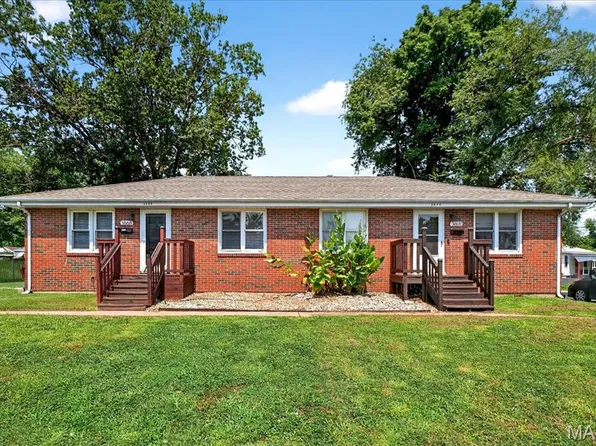 3868 Western Ave, Alton, IL 62002