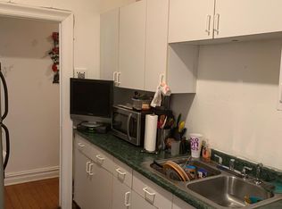 63 W 39th St #BASEMENT, Bayonne, NJ 07002