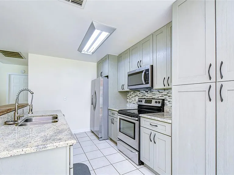 1108 Dockside Dr — Photo 42