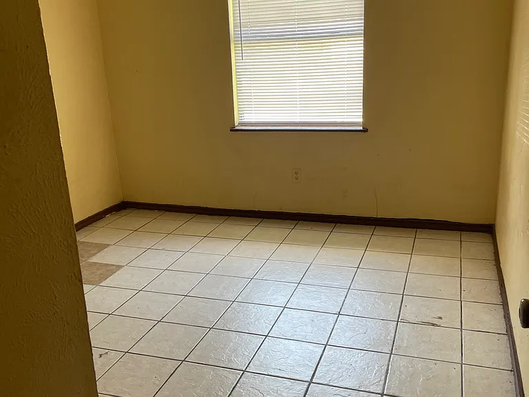 14514 Dartwood Dr — Photo 2
