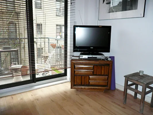 Rented by City Connections Realty | media 12