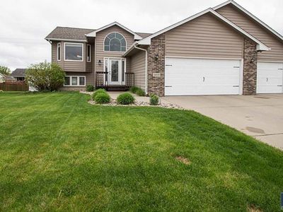4609 S Dunlap Ave, Sioux Falls, SD, 57106