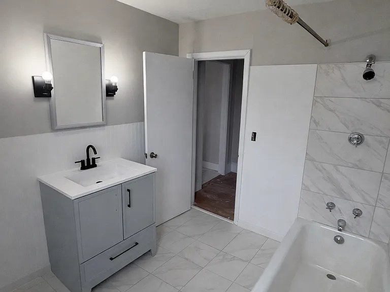 57 Colonial Ave #1 — Photo 9