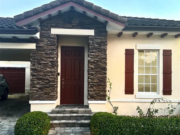 17036 SW 91st St, Miami, FL 33196