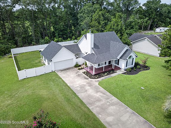 2nd image of 309 Lamplighter Ln