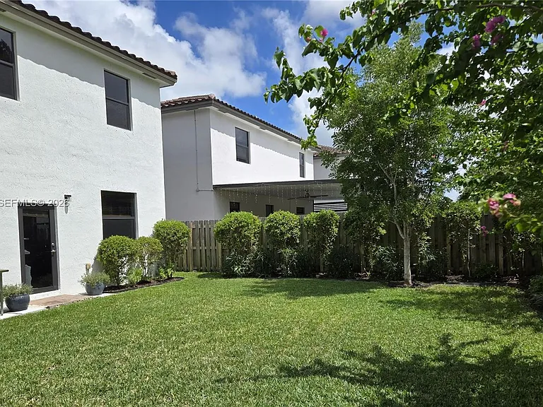 24400 SW 119th Pl — Photo 10
