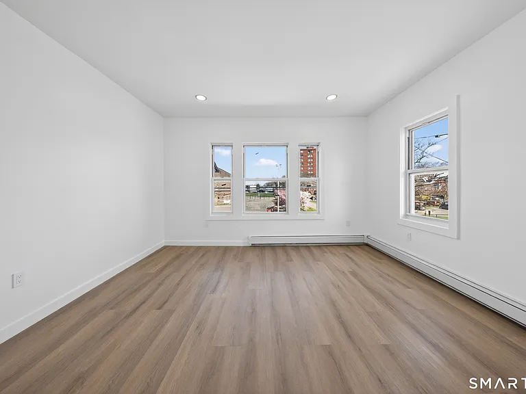 259 Laurel Ave #2 — Photo 21