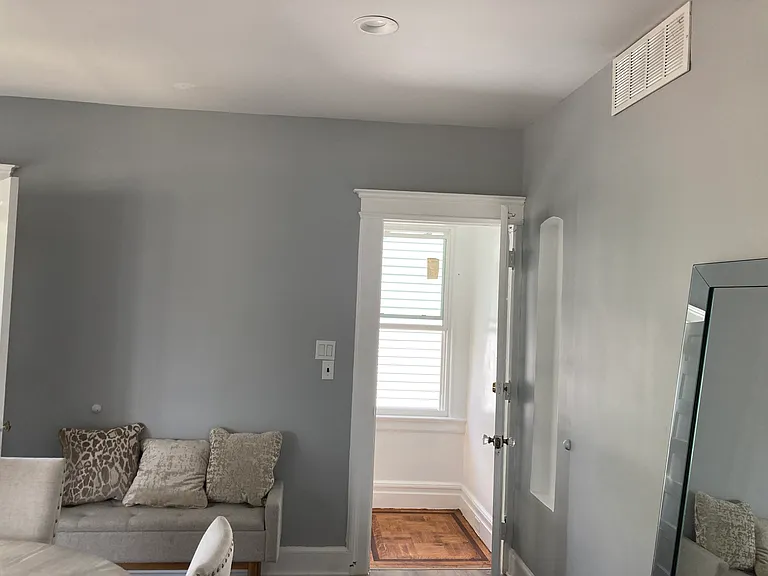 486 N Maple Ave #1 — Photo 2