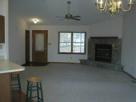 Great Room, Stone Firepla