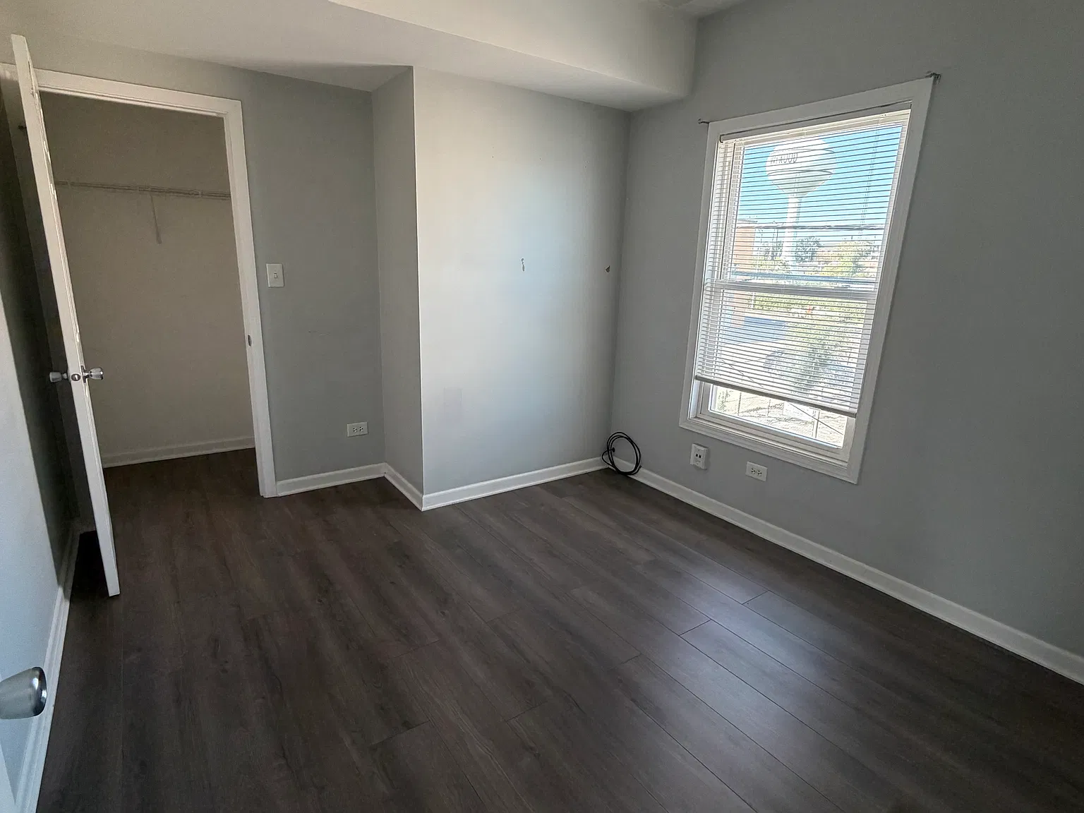 3 bed, 1200 sqft, $1,950 — Photo 3