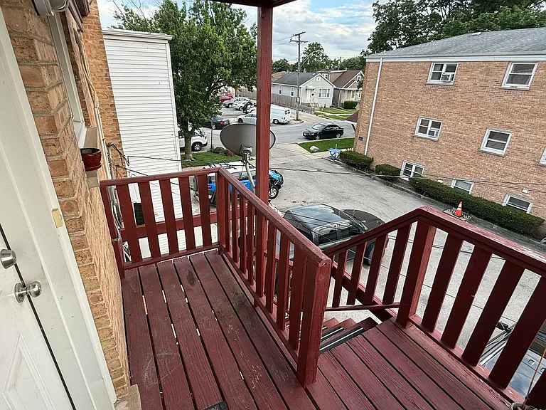 2232 N River Rd #3 — Photo 17