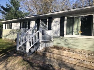 6407 Karen Rd, Grayling, MI 49738