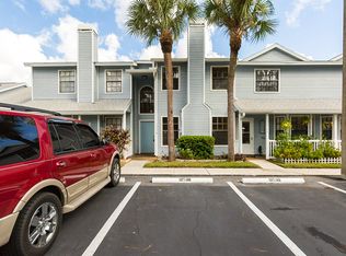 12538 Castle Hill Dr, Tampa, FL 33624