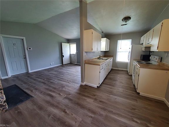 5th image of 3836 Clearwood Ct