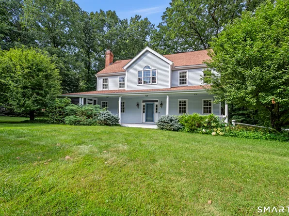 16 Cedar Grove Road, Southbury, CT 06488