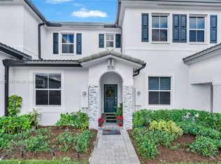 Cedar Pointe, Homestead, FL 33033