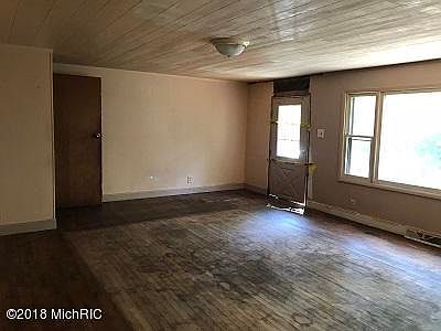 5th image of 13151 Fedde Ave
