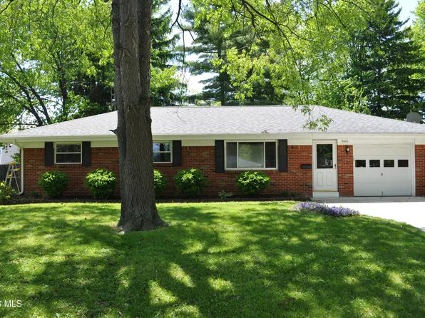 940 Joliet Dr, Maumee, OH 43537