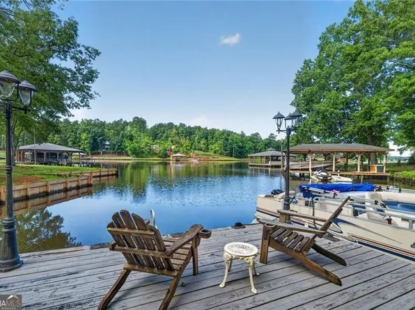 2107 Oconee Dr, Sparta, GA 31087