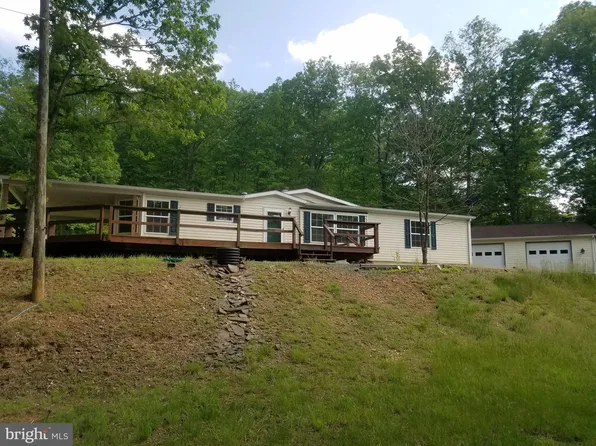1994 Horseshoe Rd, Keyser, WV 26726