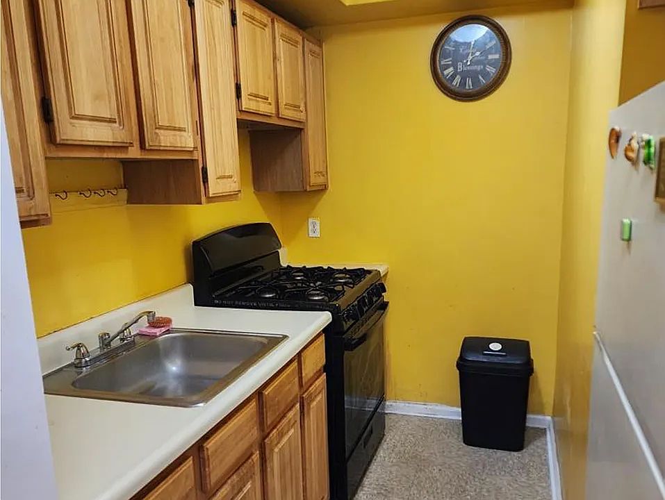 1st image of 512 Wales Ave #3