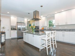 150 Sillery Bay Rd, Pasadena, MD 21122