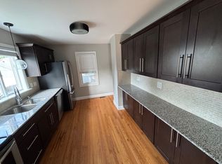 27 Highland St, Feeding Hills, MA 01030