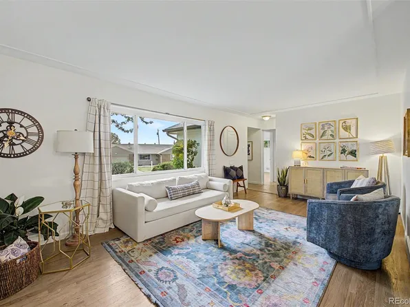 3076 S Holly Place, Denver, CO 80222