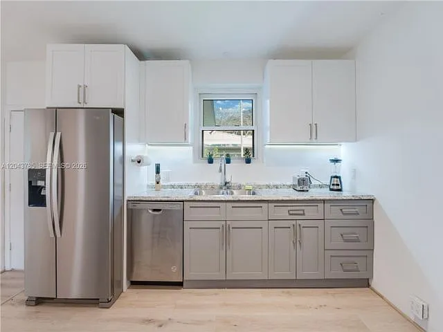 820 SW 26th Rd — Photo 5