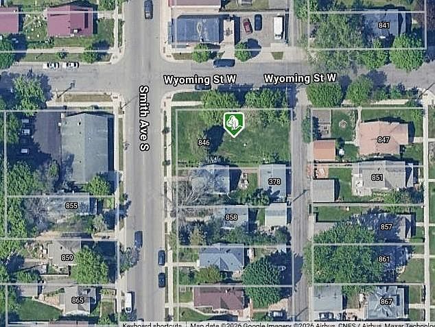 2nd image of 846 Smith Ave S