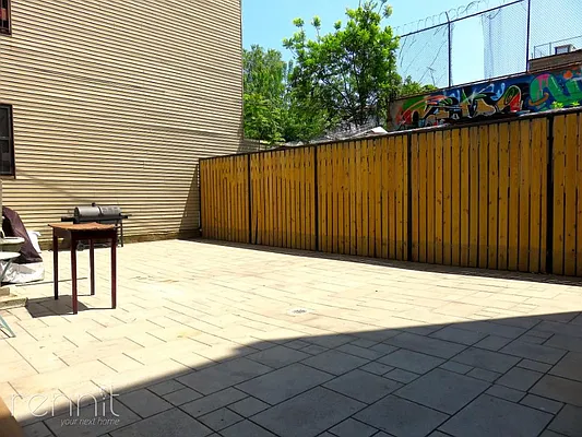 Rented by Rennit Inc. | media 23