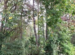 1 Pine Burr Cir, Marshall, TX 75672