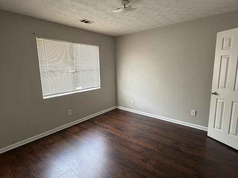 1744 Bob White Ln SE — Photo 5