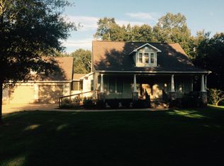 572 Nation Rd, Deville, LA 71328