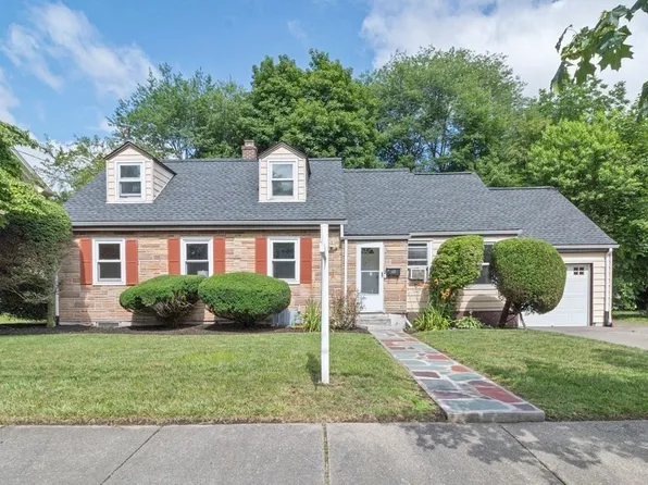 61 Truman Rd, Newton, MA 02459