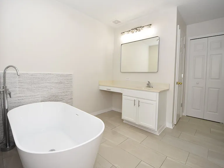 3 Sea Beacon Pl — Photo 37
