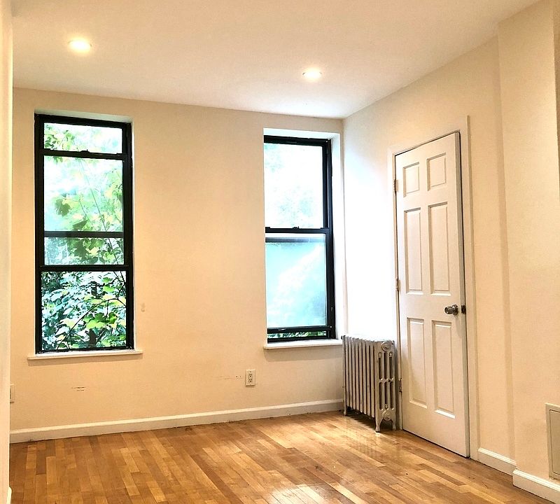 1st image of 432 W 38th St #2EE