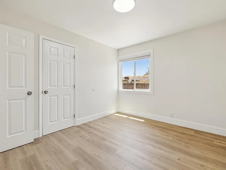 21720 Orange Ave — Photo 11