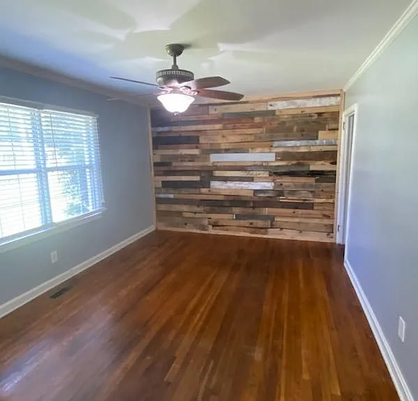 122 Shamrock Ave — Photo 9