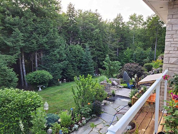 4th image of 152 Briancrest Rd