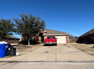 102 Old Glory Ln, Forney, TX 75126