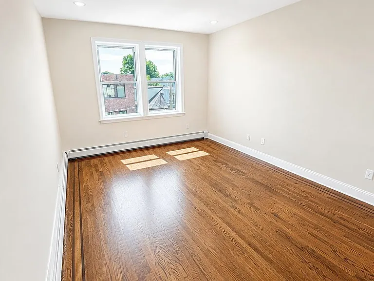 8517 4th Ave #C1 — Photo 2