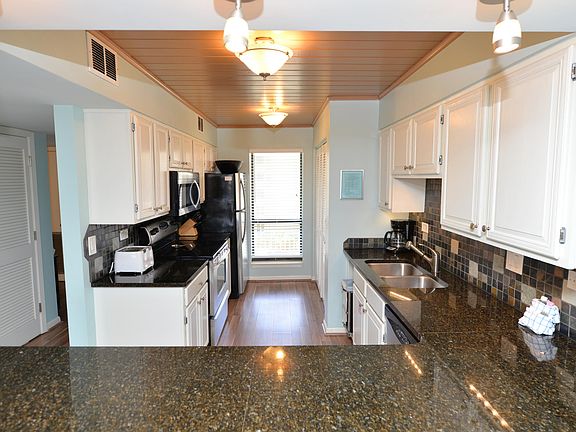 5th image of 114 Mainsail Dr Unit 341